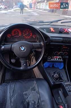 Седан BMW 5 Series 1990 в Черкассах