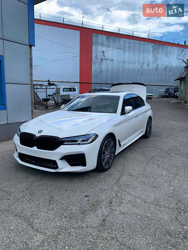 Седан BMW 5 Series 2017 в Одессе