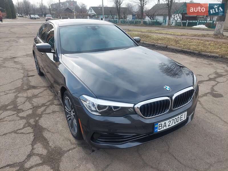 Седан BMW 5 Series 2018 в Голованевске