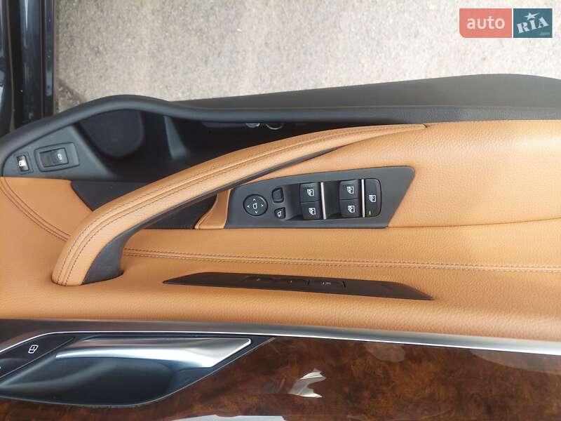 Седан BMW 5 Series 2018 в Голованевске