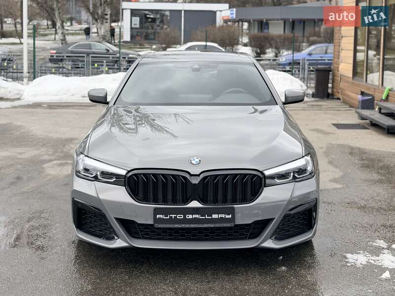 Седан BMW 5 Series 2022 в Киеве