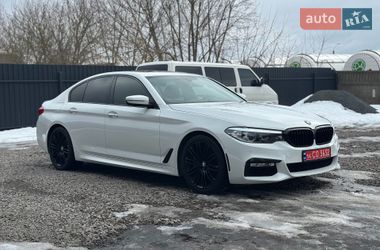 Седан BMW 5 Series 2017 в Коростене