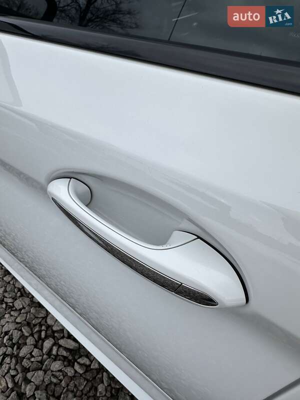 Седан BMW 5 Series 2017 в Коростене фото 26 Седан BMW 5 Series 2017 в Коростене