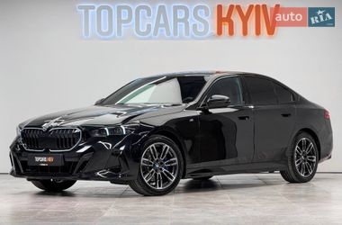 Седан BMW 5 Series 2023 в Киеве