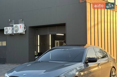 Седан BMW 5 Series 2019 в Львове