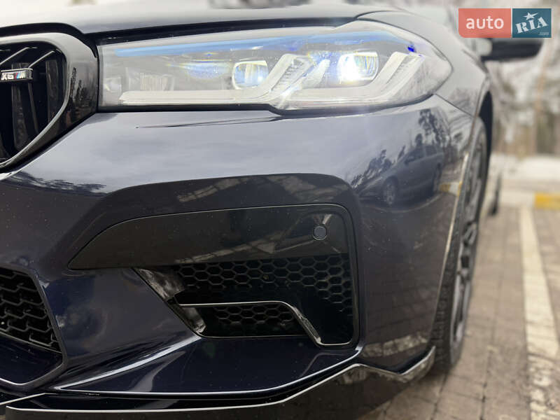 Седан BMW 5 Series 2018 в Киеве