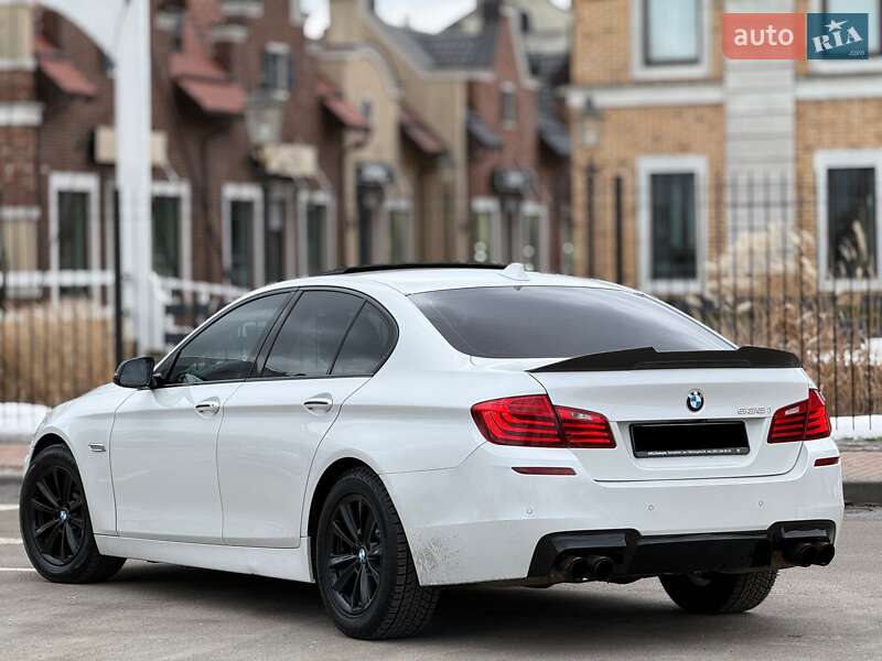 Седан BMW 5 Series 2015 в Киеве