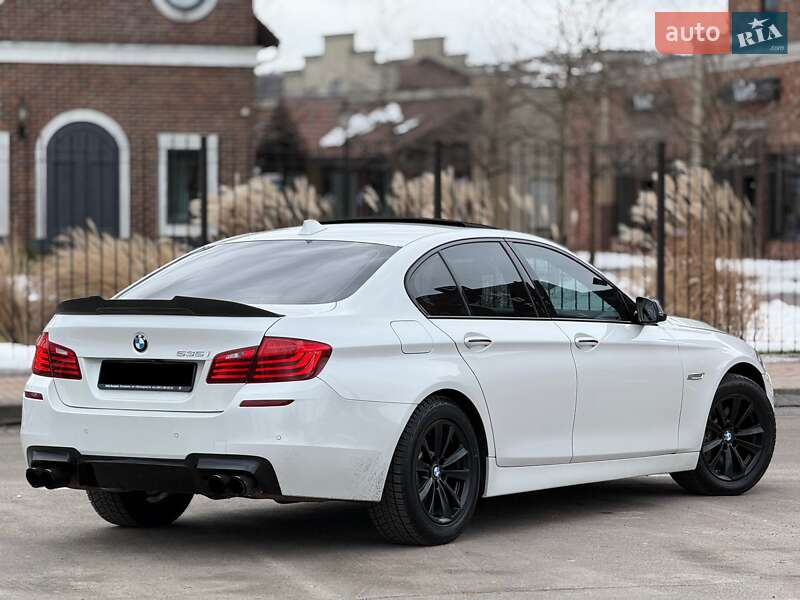 Седан BMW 5 Series 2015 в Киеве