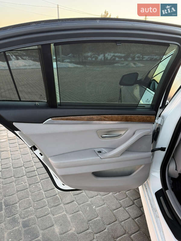 Седан BMW 5 Series 2011 в Львове фото 17 Седан BMW 5 Series 2011 в Львове