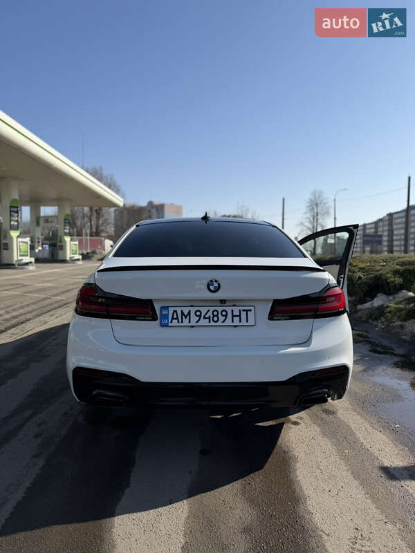Седан BMW 5 Series 2017 в Ровно фото 12 Седан BMW 5 Series 2017 в Ровно