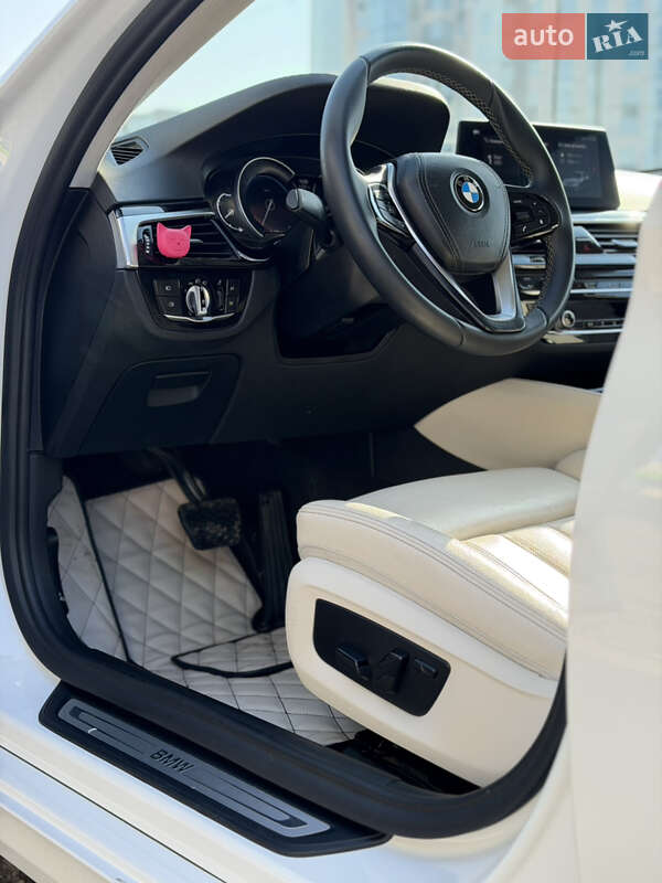 Седан BMW 5 Series 2017 в Ровно фото 16 Седан BMW 5 Series 2017 в Ровно