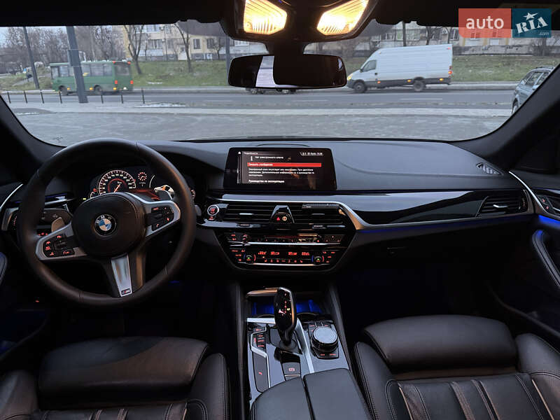Седан BMW 5 Series 2017 в Днепре