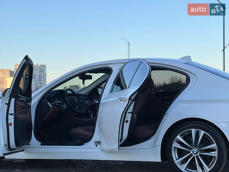 Седан BMW 5 Series 2015 в Ровно фото 66 Седан BMW 5 Series 2015 в Ровно