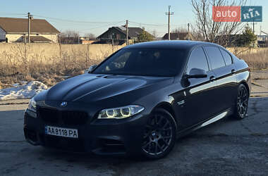 Седан BMW 5 Series 2013 в Остроге