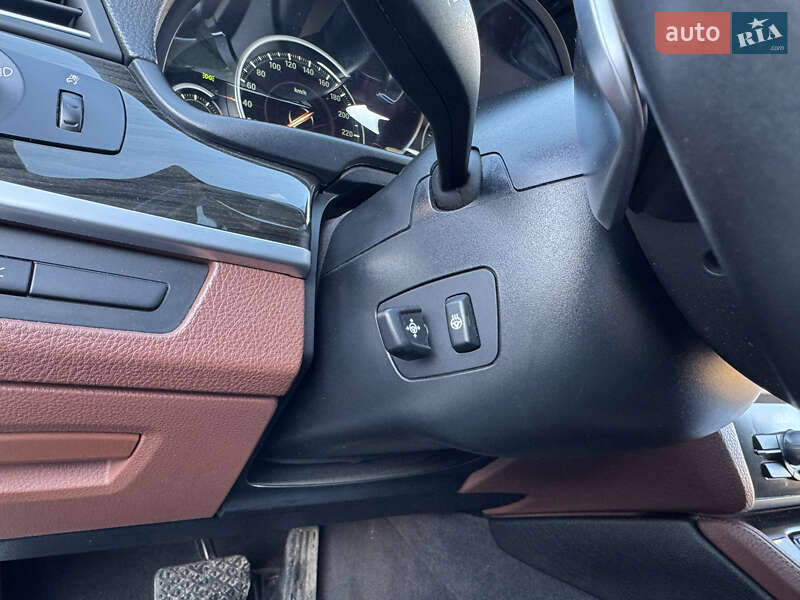 Седан BMW 5 Series 2013 в Остроге