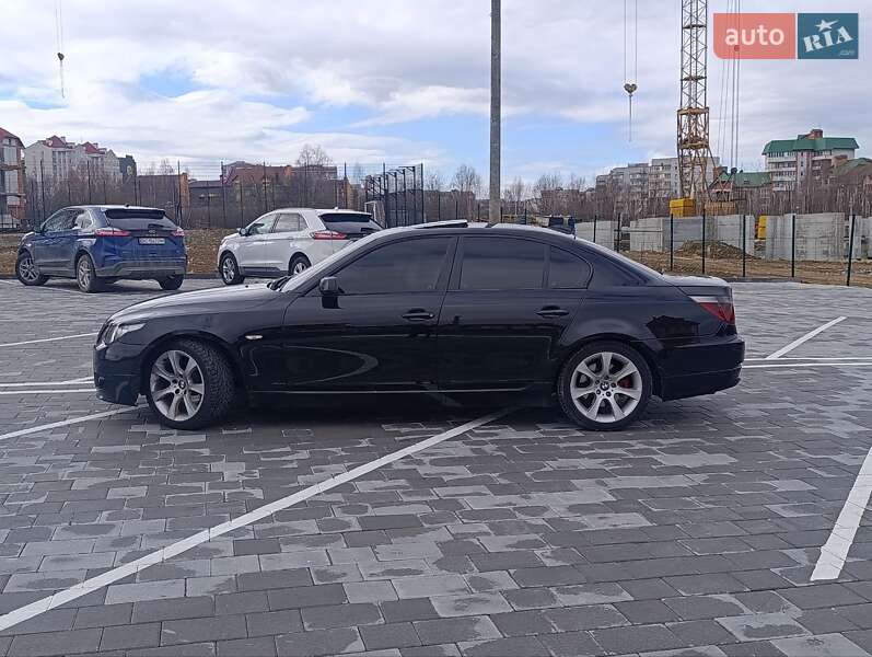 Седан BMW 5 Series 2005 в Трускавце