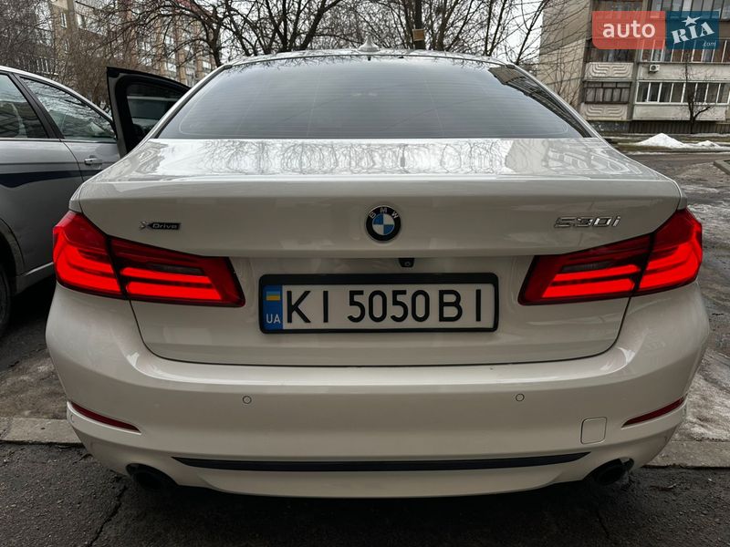 Седан BMW 5 Series 2019 в Киеве