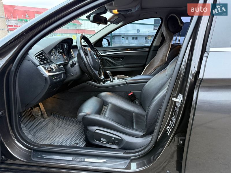 Седан BMW 5 Series 2016 в Киеве