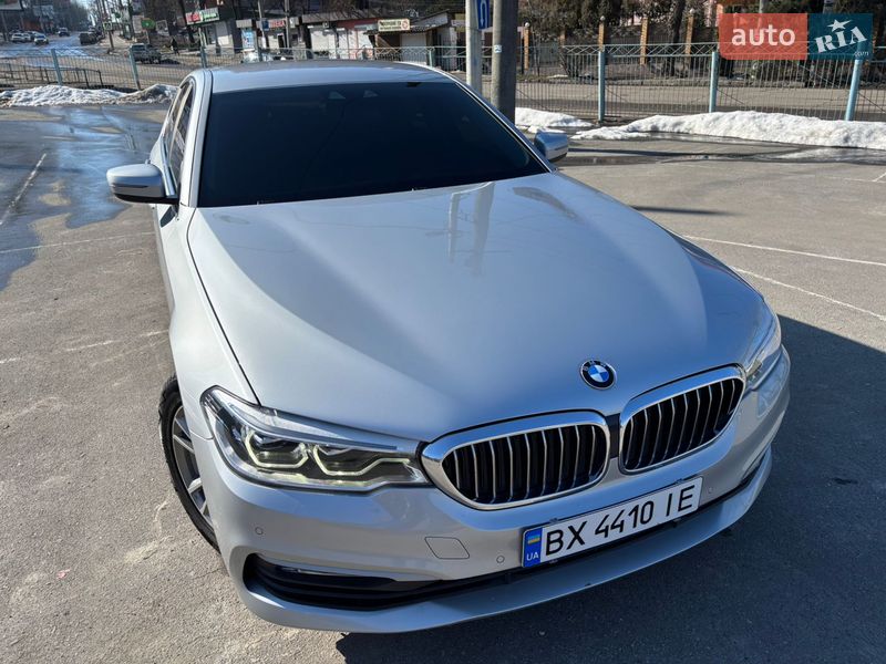 Седан BMW 5 Series 2017 в Хмельницком