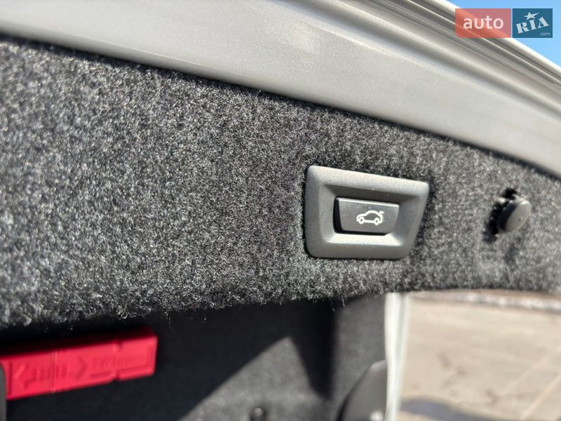 Седан BMW 5 Series 2017 в Хмельницком