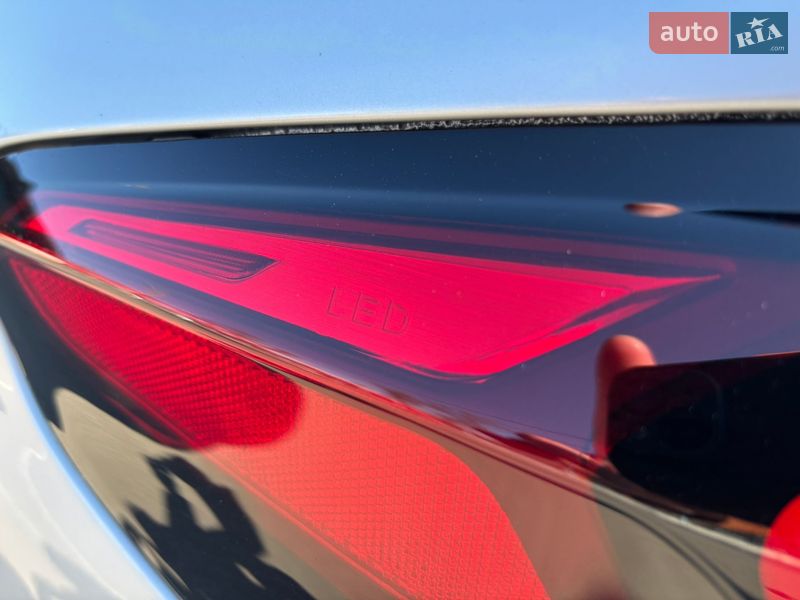 Седан BMW 5 Series 2017 в Хмельницком