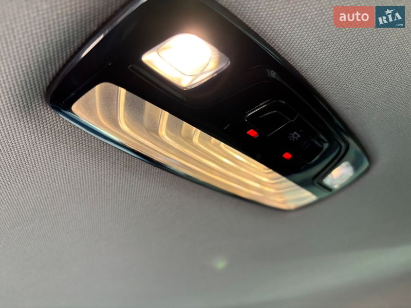 Седан BMW 5 Series 2017 в Хмельницком