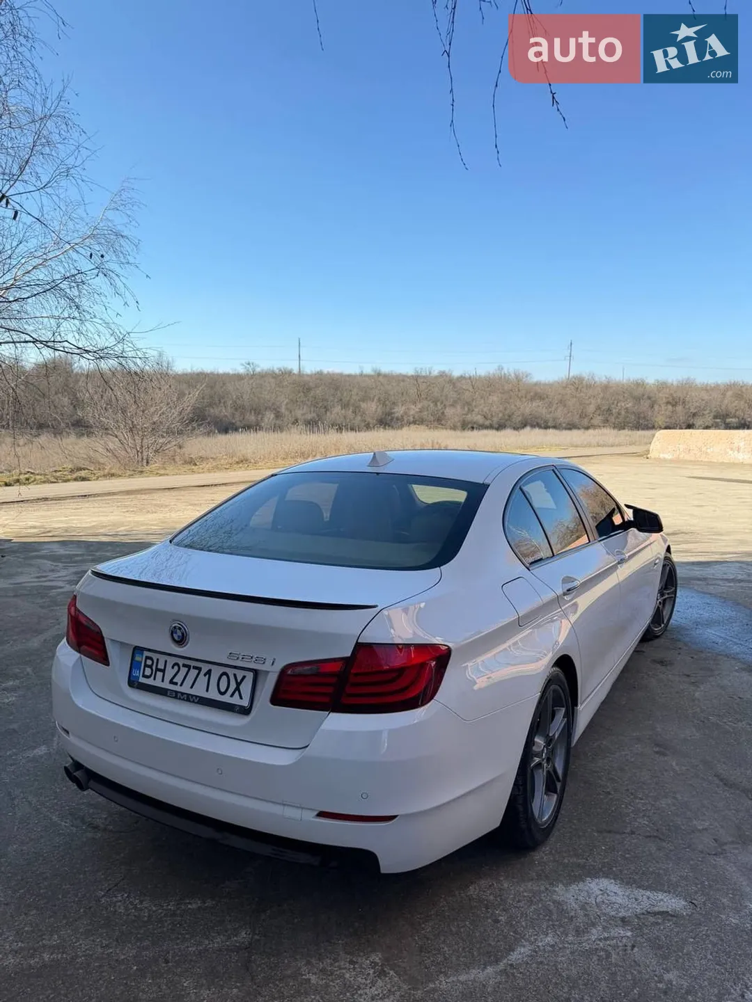 2012 BMW 5er - мініатюра 2