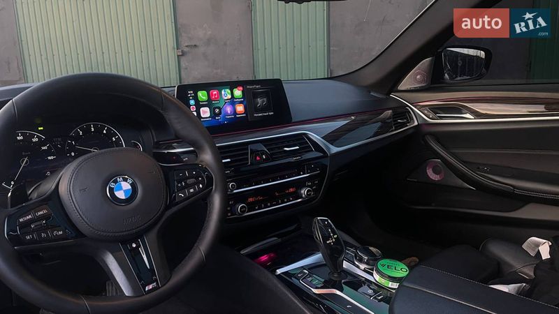 Седан BMW 5 Series 2017 в Житомире