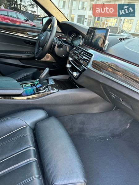 Седан BMW 5 Series 2017 в Житомире