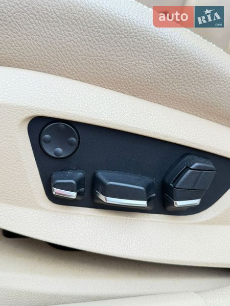 Седан BMW 5 Series 2011 в Киеве