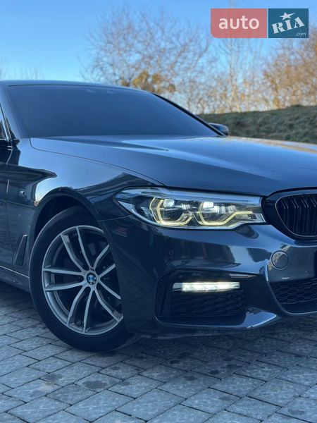 Седан BMW 5 Series 2018 в Львове