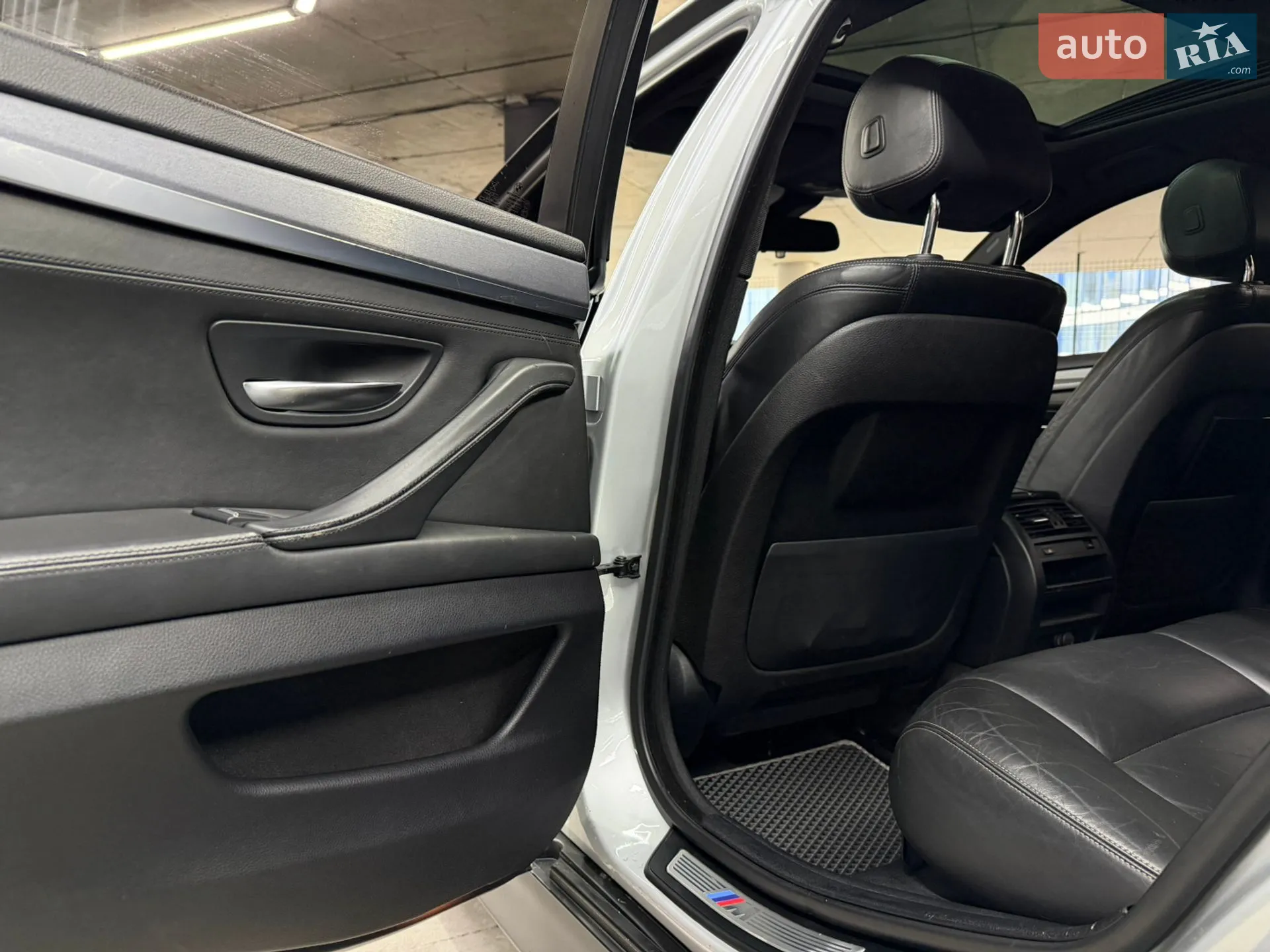 2015 BMW 5er - мініатюра 23