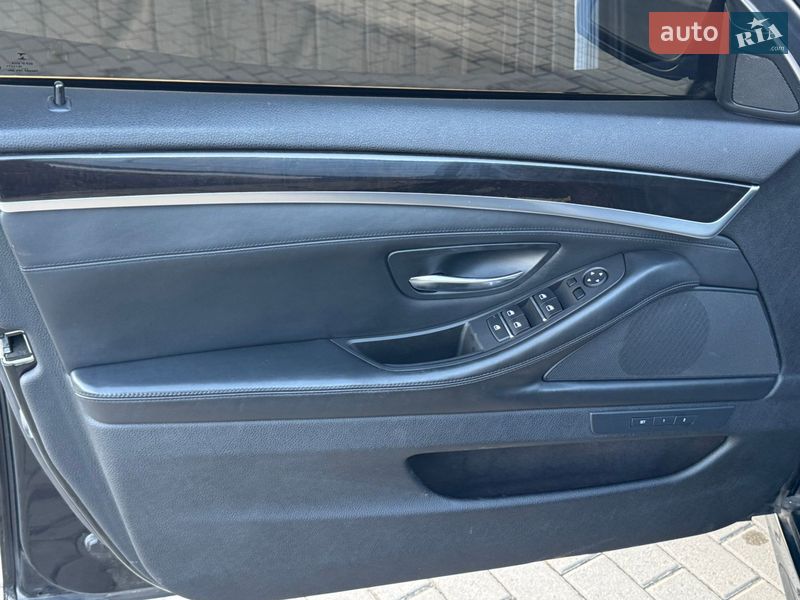 Седан BMW 5 Series 2015 в Ковеле