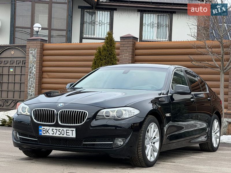 Седан BMW 5 Series 2012 в Киеве