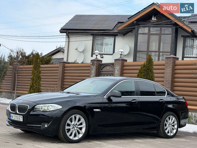 Седан BMW 5 Series 2012 в Киеве