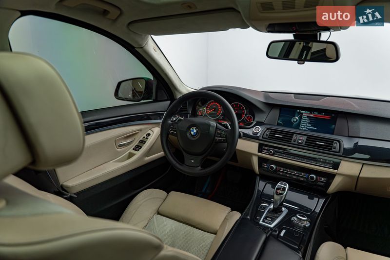 Седан BMW 5 Series 2013 в Киеве