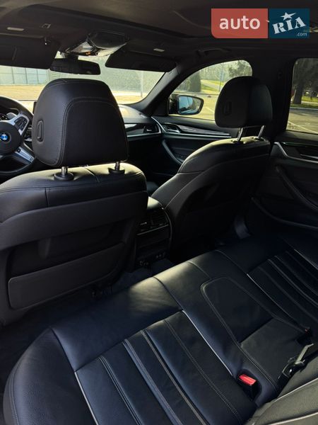 Седан BMW 5 Series 2019 в Луцке