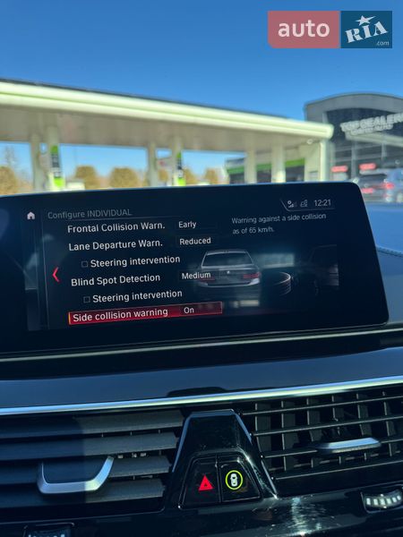 Седан BMW 5 Series 2018 в Львове