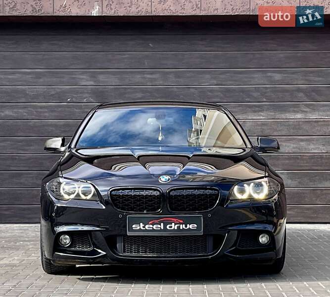Седан BMW 5 Series 2012 в Николаеве