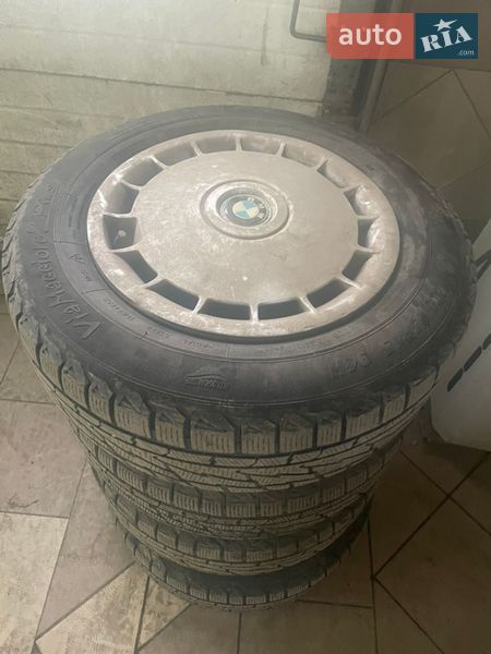 Седан BMW 5 Series 1990 в Одессе