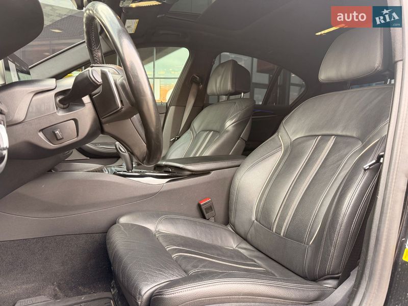 Седан BMW 5 Series 2018 в Киеве