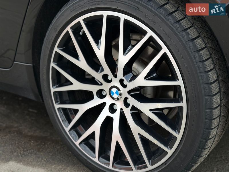 Седан BMW 5 Series 2018 в Киеве