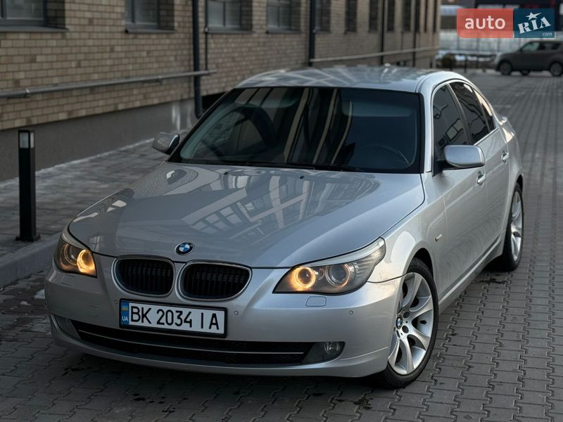 Седан BMW 5 Series 2008 в Рівному