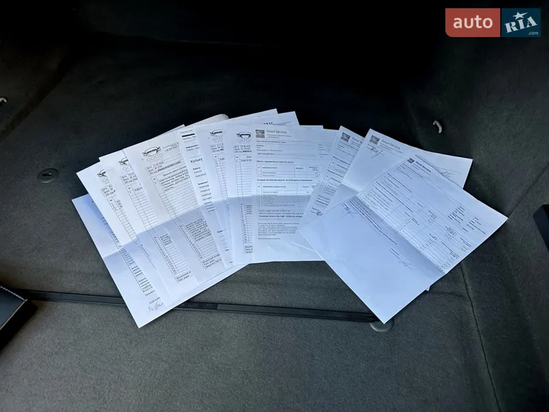 Седан BMW 5 Series 2002 в Черновцах документ