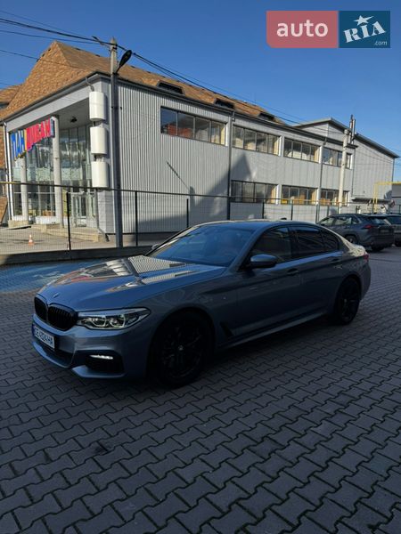 Седан BMW 5 Series 2019 в Черновцах
