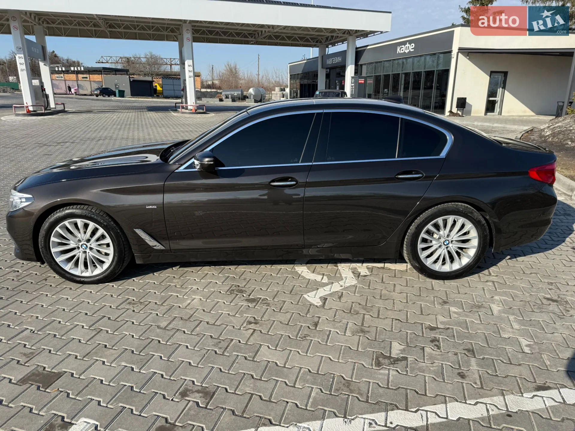 2017 BMW 5er - мініатюра 4