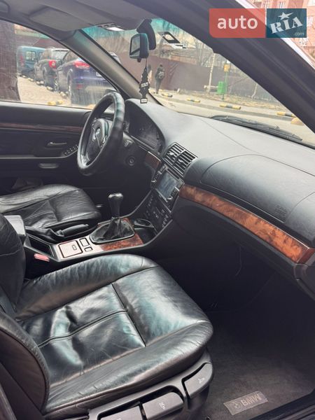 Седан BMW 5 Series 1998 в Одессе