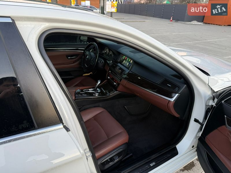Седан BMW 5 Series 2015 в Ковеле