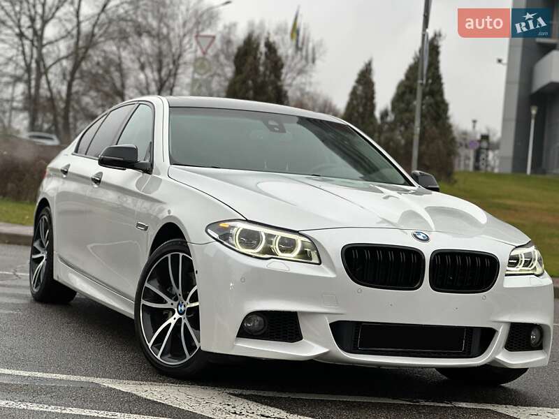 Седан BMW 5 Series 2016 в Киеве