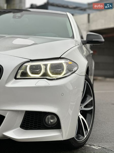 Седан BMW 5 Series 2016 в Киеве